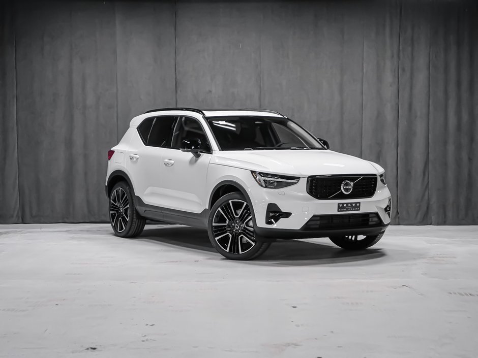 2026 Volvo XC40 Ultra (Dark Theme)-1