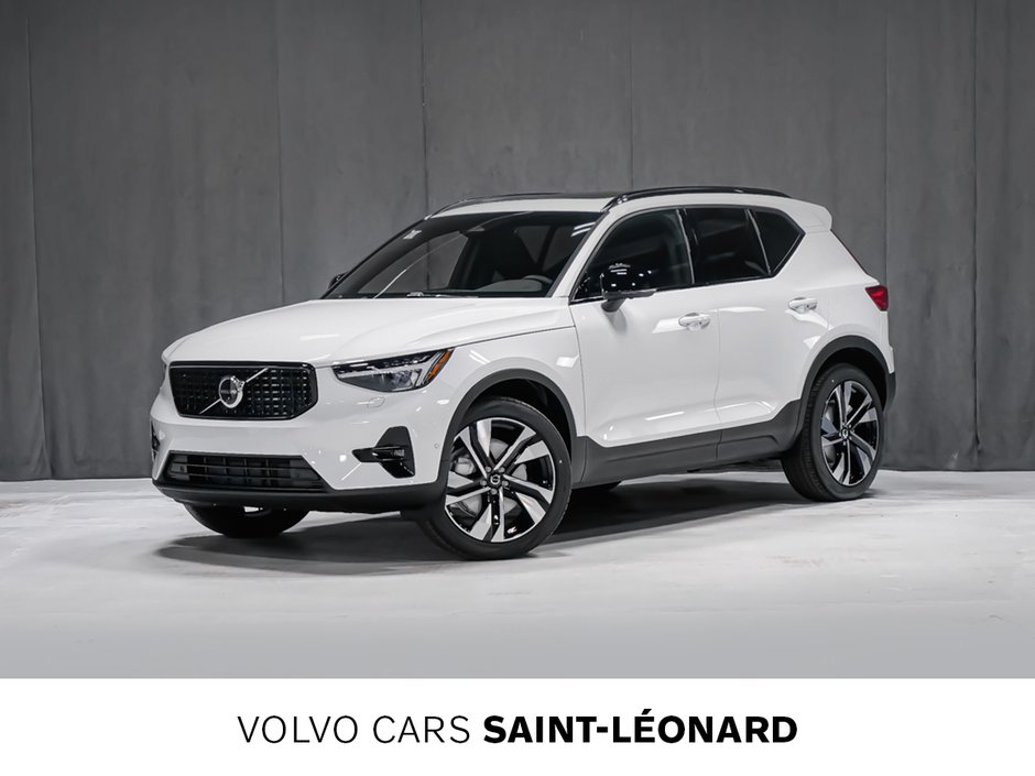 Volvo XC40 Plus (Dark Theme) 2026-0