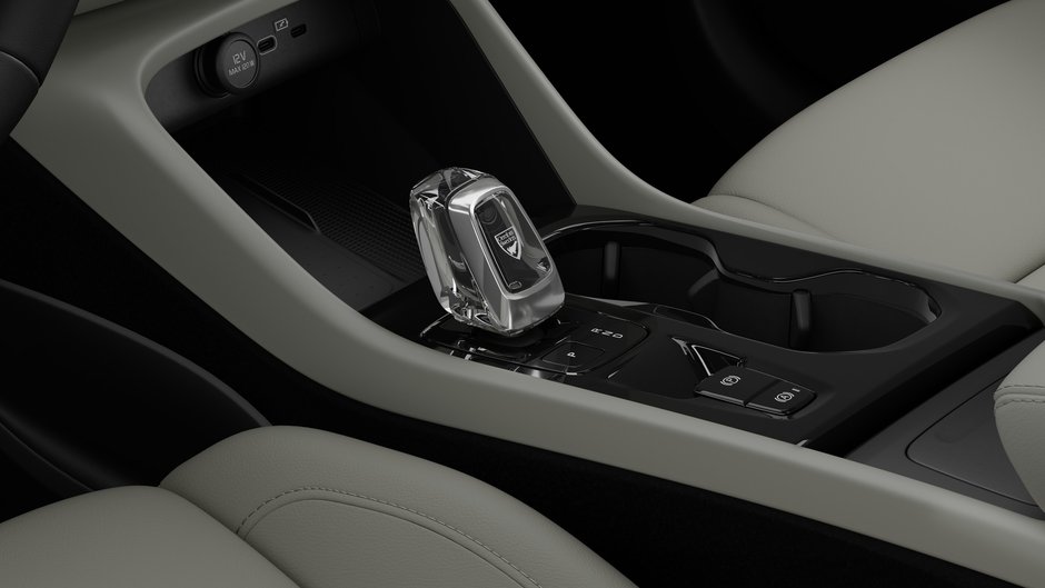 2026 Volvo XC40 Plus (Dark Theme)-10