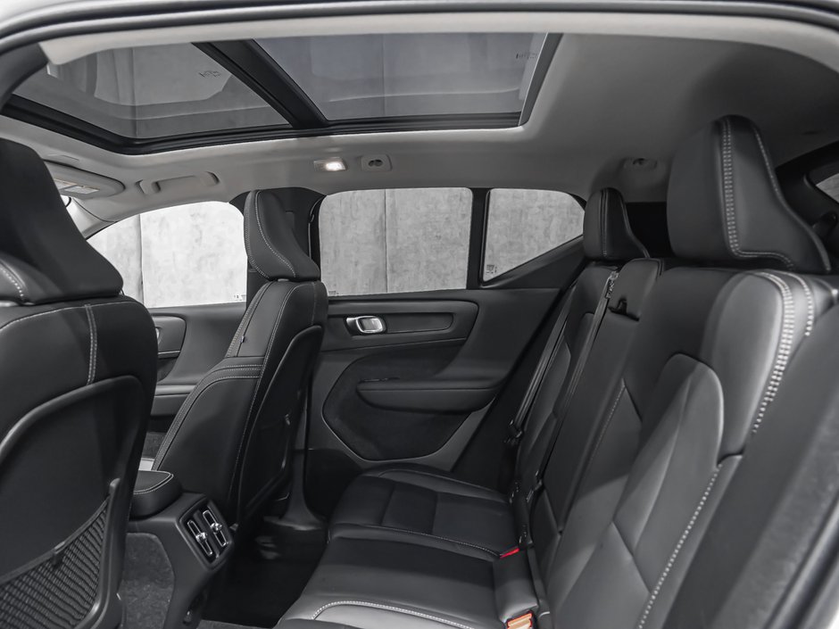 Volvo XC40 B5 PLUS DARK CLIMAT CYCLISTE 2026-11