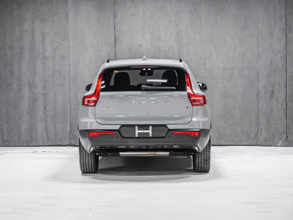 Volvo XC40 B5 ULTRA DARK HARMAN KARDON 2026-4