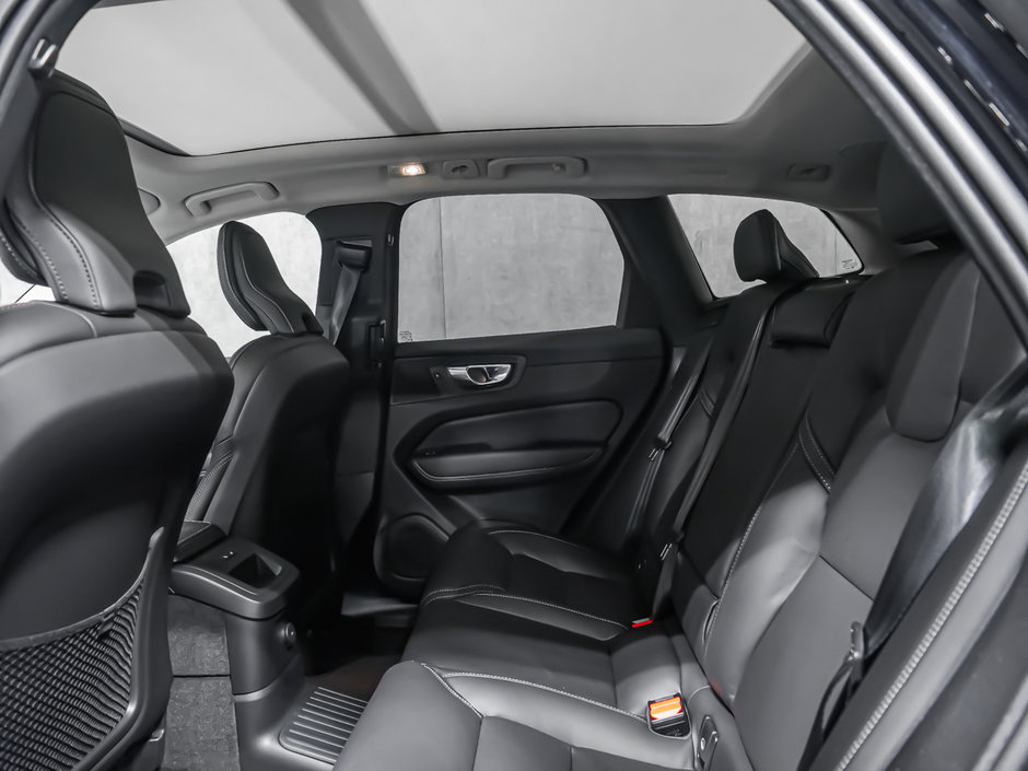 2025 Volvo XC60 Plug-in Hybrid Ultra-15