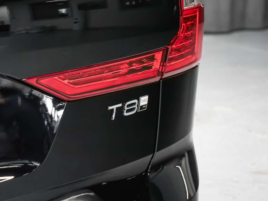 2025 Volvo XC60 Plug-in Hybrid Ultra-7