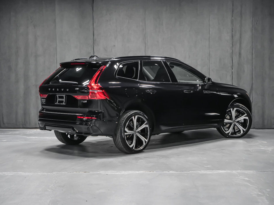 2025 Volvo XC60 Plug-in Hybrid Ultra-2