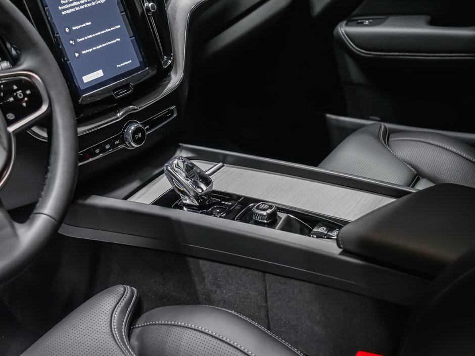2025 Volvo XC60 Plug-in Hybrid Ultra-10