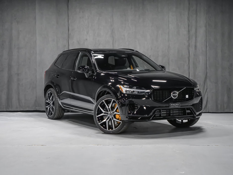 2025 Volvo XC60 Plug-in Hybrid Polestar Engineered-1