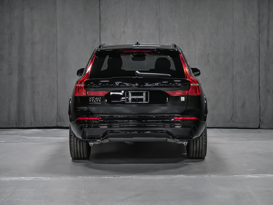 2025 Volvo XC60 Plug-in Hybrid Polestar Engineered-4