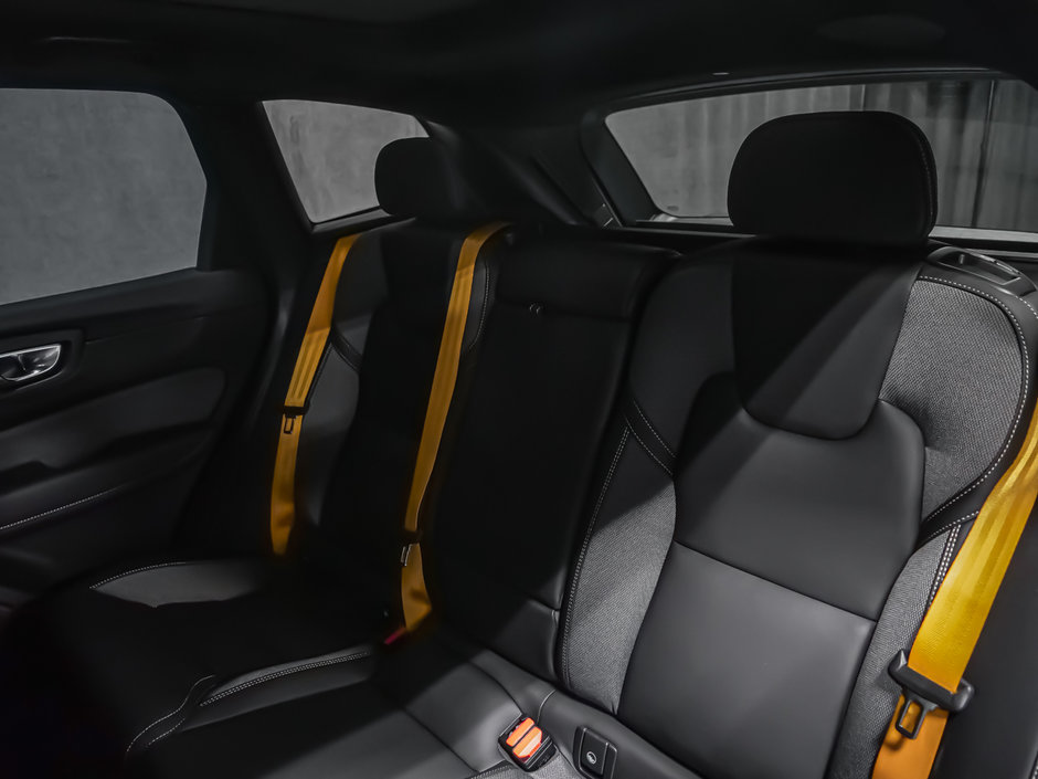 2025 Volvo XC60 Plug-in Hybrid Polestar Engineered-26