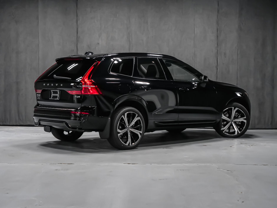 Volvo XC60 Plug-in Hybrid Ultra 2025-10