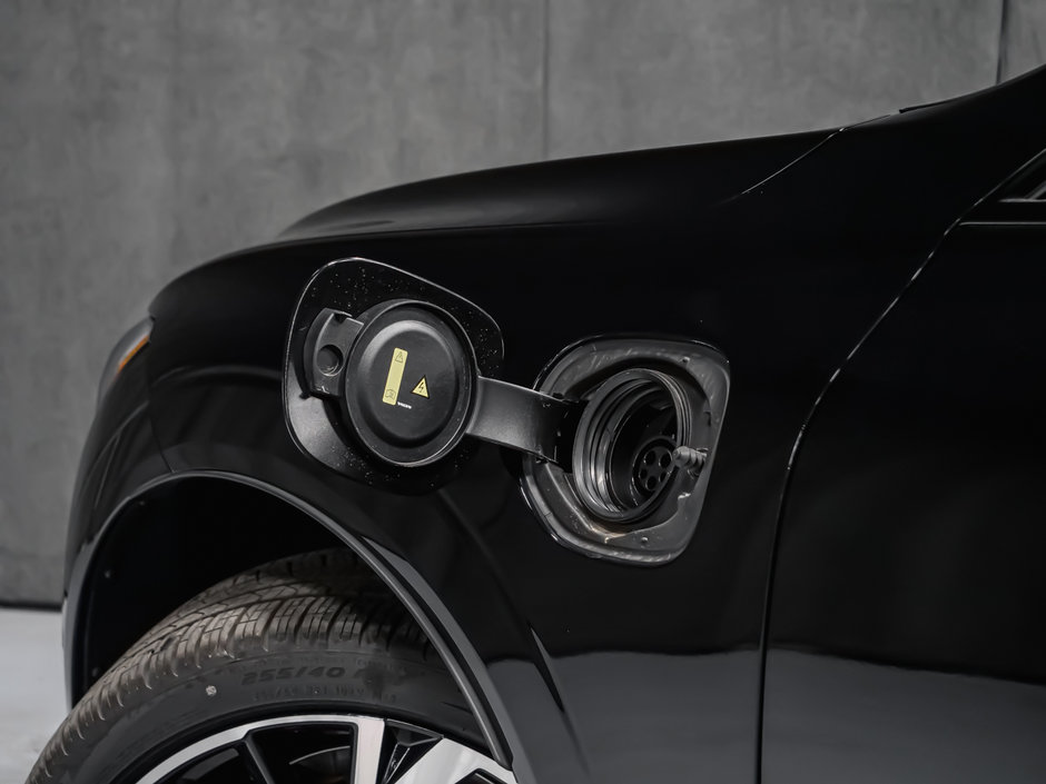 Volvo XC60 Plug-in Hybrid Ultra 2025-2