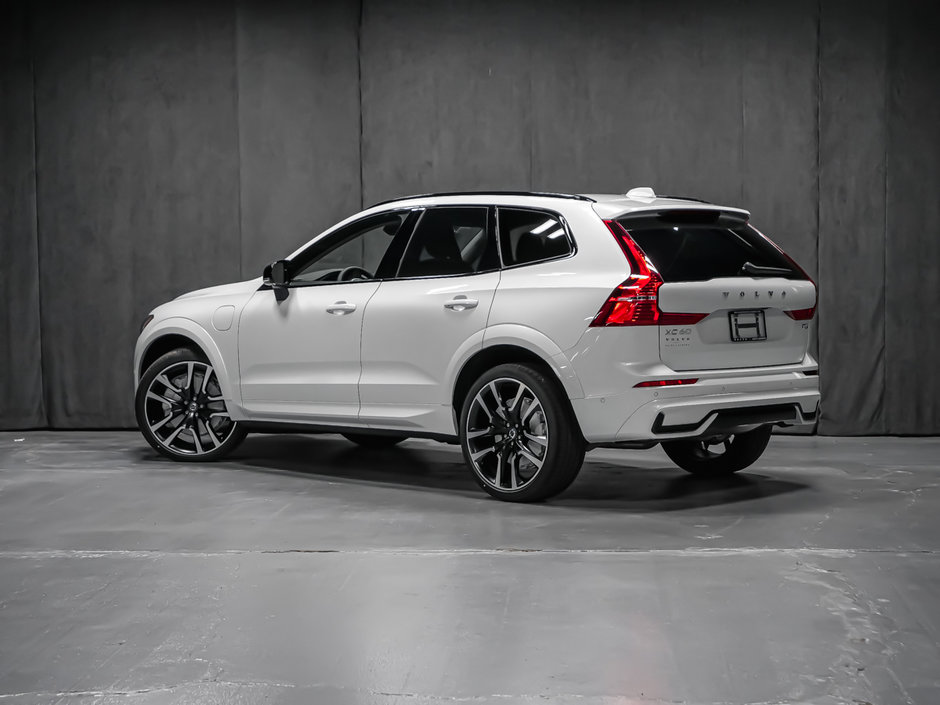 Volvo XC60 Plug-in Hybrid Ultra 2025-2
