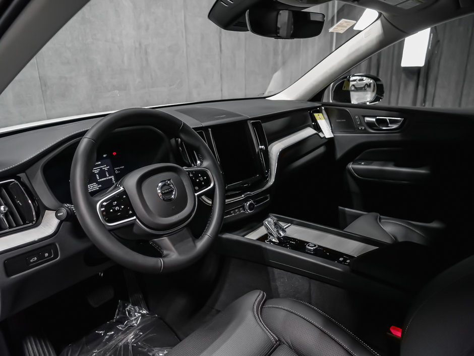 Volvo XC60 Plug-in Hybrid Ultra 2025-6