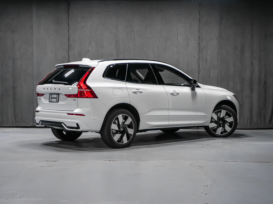 Volvo XC60 Plug-in Hybrid Ultra 2025-2