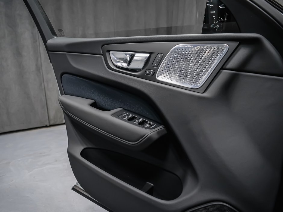 Volvo XC60 Plug-in hybrid Ultra 2026-10