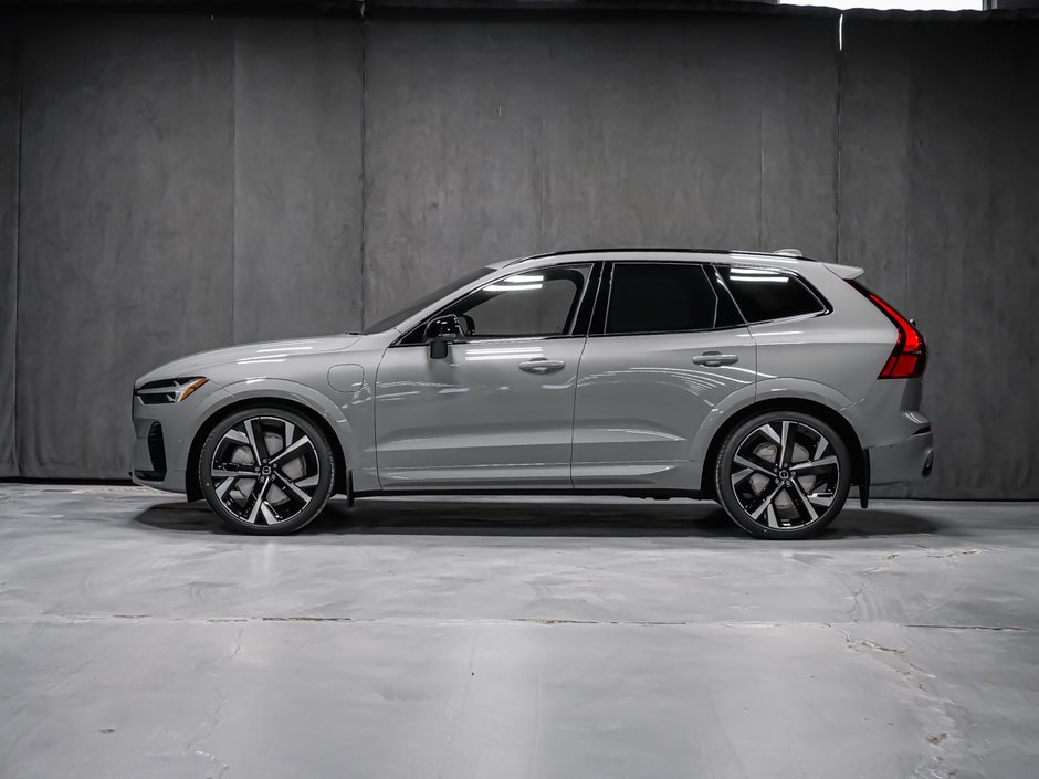 Volvo XC60 Plug-in hybrid Ultra 2026-3