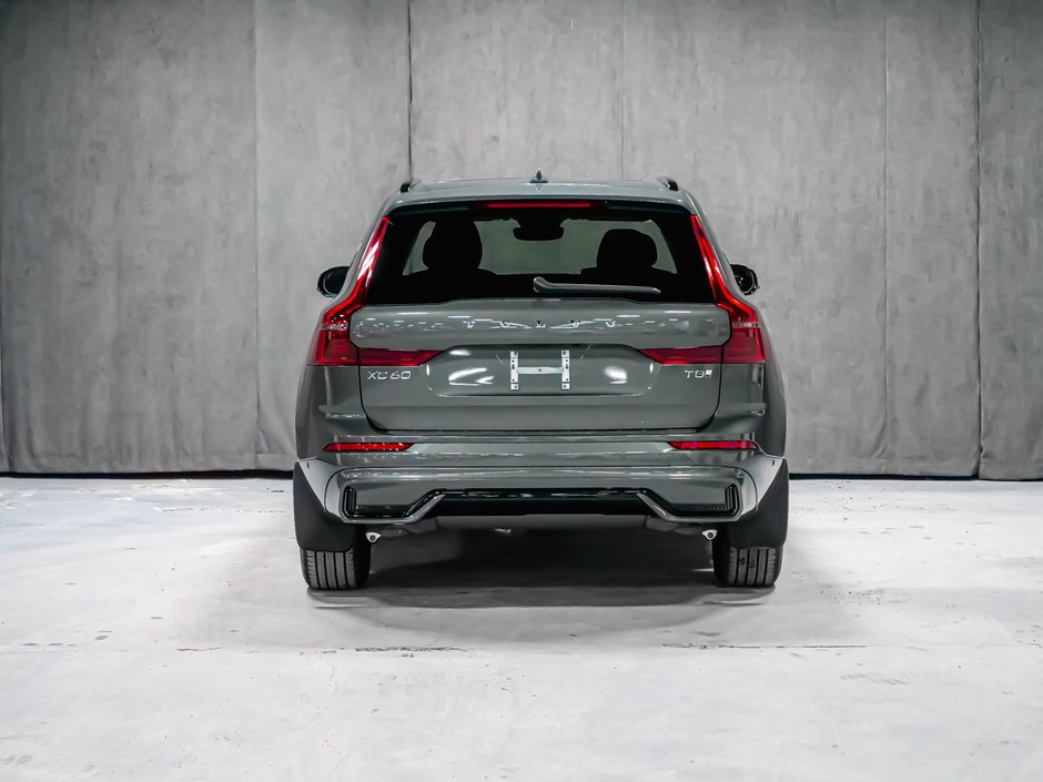 2026 Volvo XC60 Plug-in hybrid Plus-5