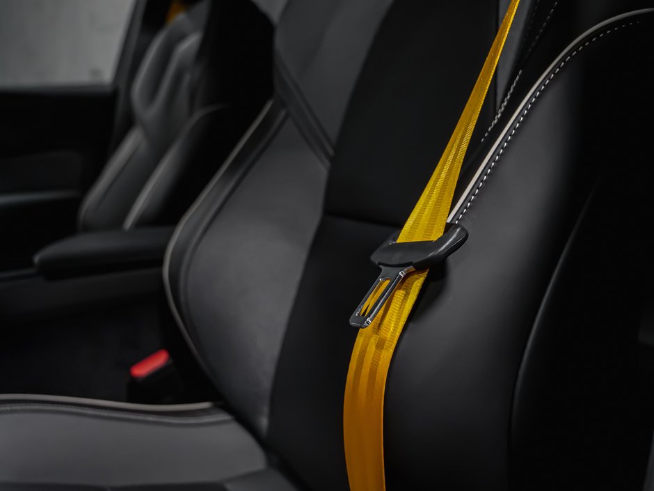 Volvo XC60 Plug-In Hybrid Polestar Engineered 2026-13