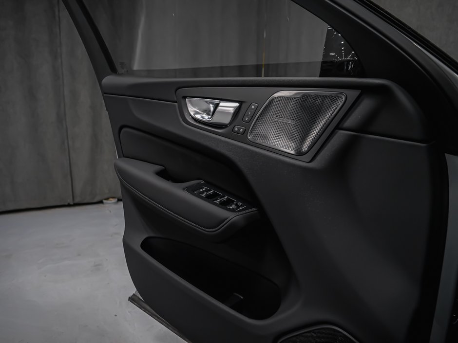 Volvo XC60 Plug-in hybrid Ultra 2026-9