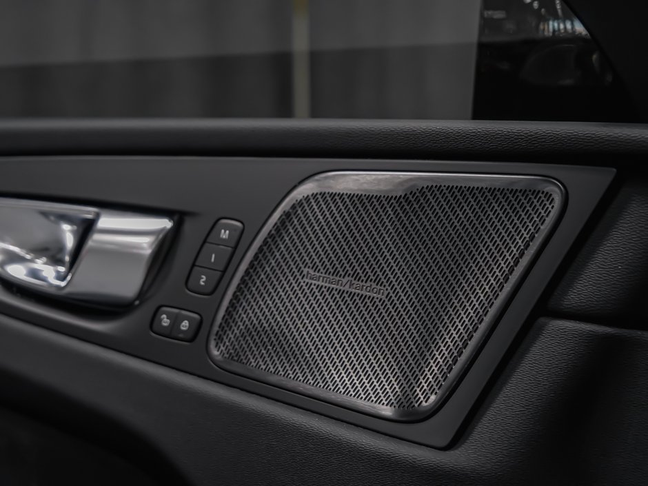 Volvo XC60 Plug-in hybrid Ultra 2026-10