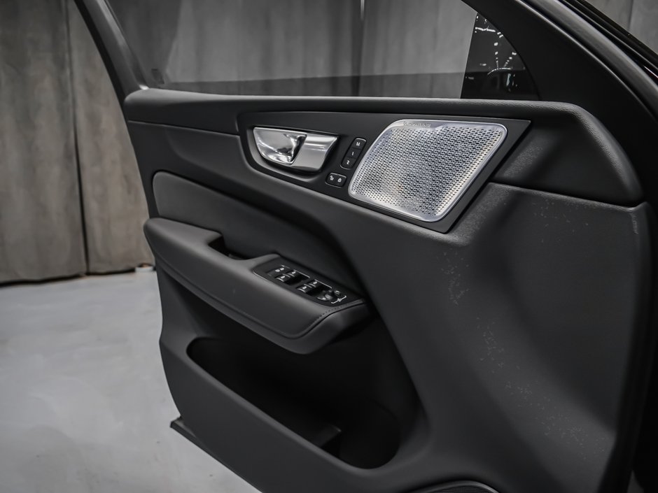 2026 Volvo XC60 Plug-in hybrid Polestar Engineered-10