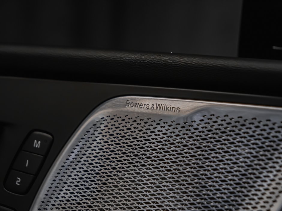 Volvo XC60 Plug-in hybrid Polestar Engineered 2026-12