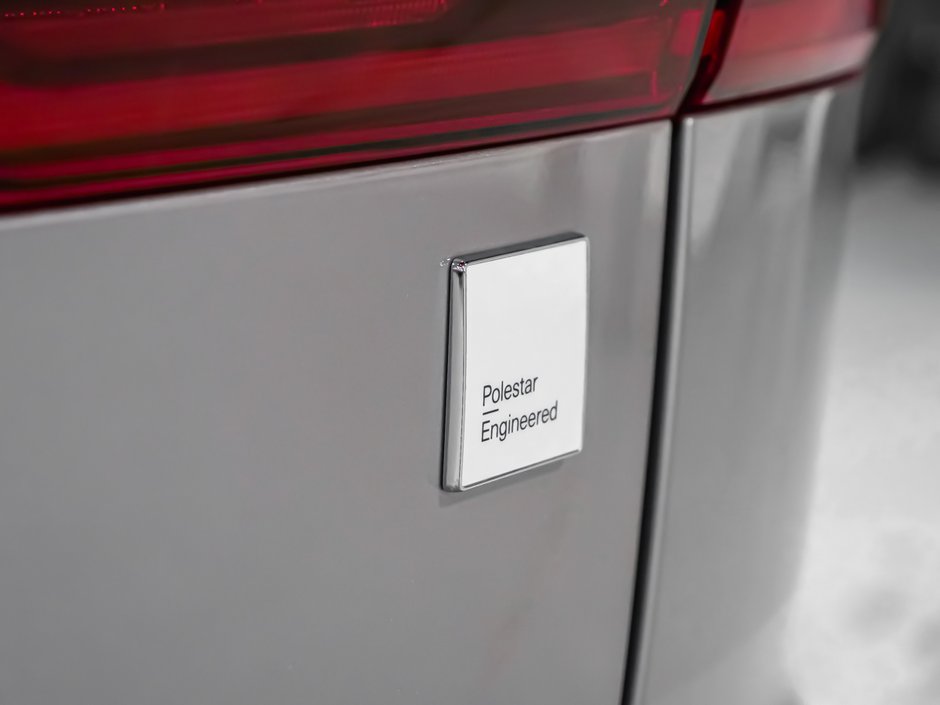 Volvo XC60 Plug-in hybrid Polestar Engineered 2026-7