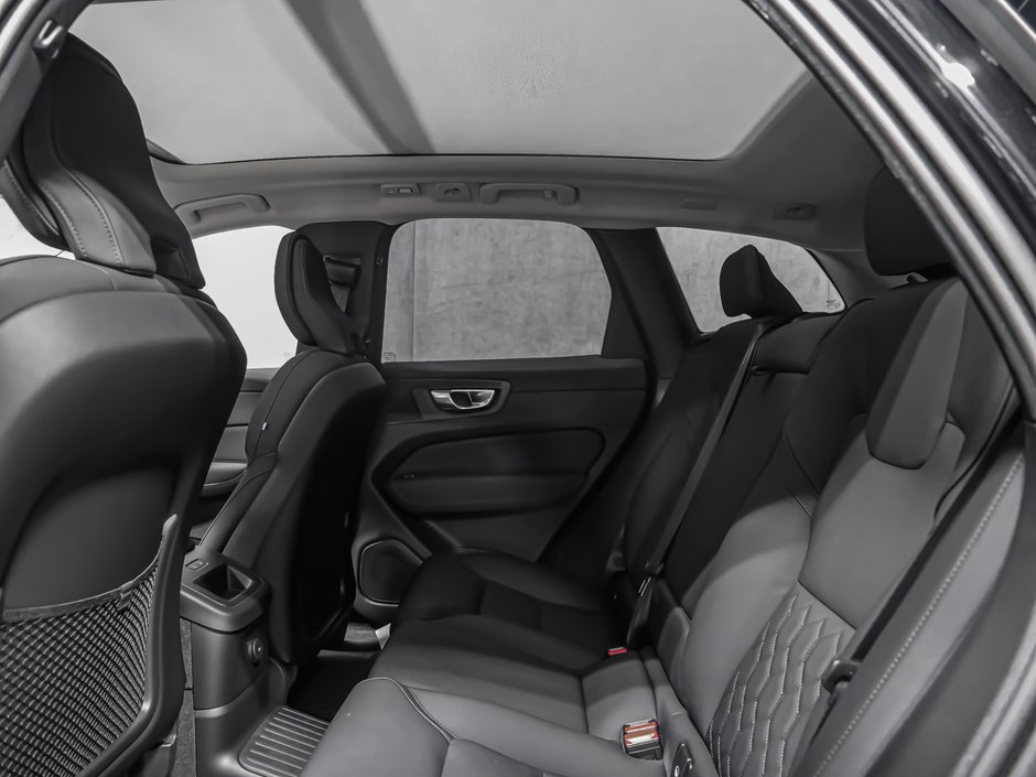 Volvo XC60 Plug-in hybrid Plus 2026-11