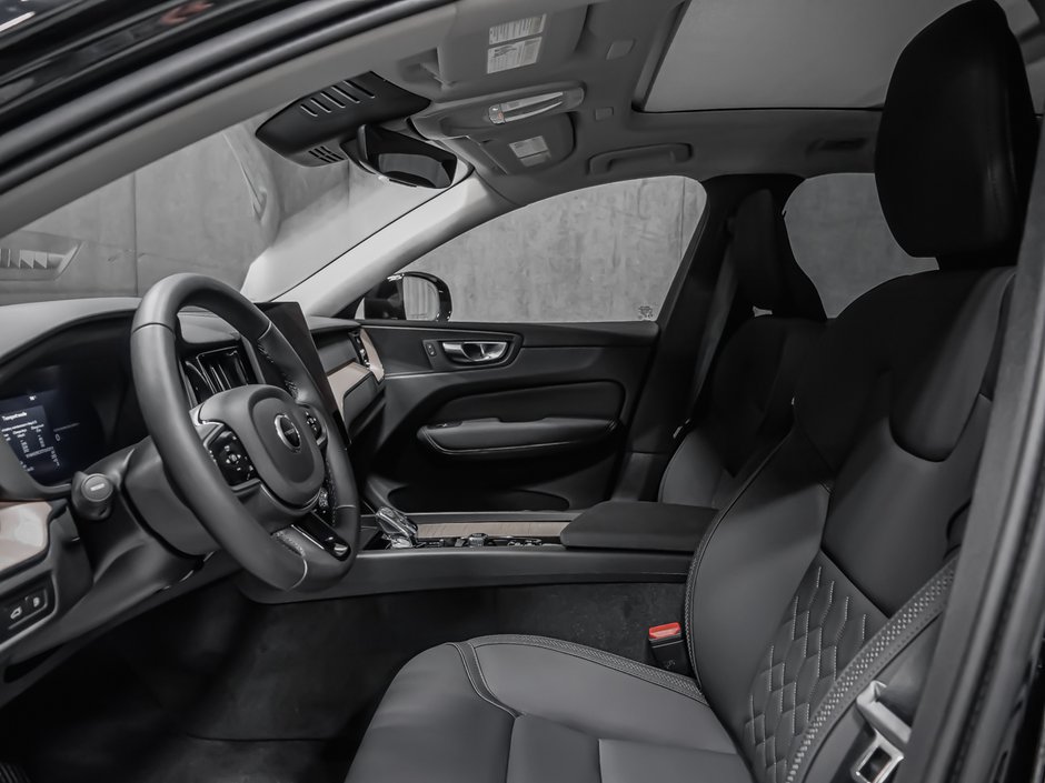 Volvo XC60 Plug-in hybrid Plus 2026-10