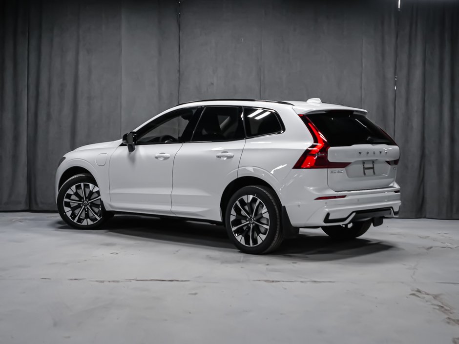 2026 Volvo XC60 Plug-in hybrid Ultra-2
