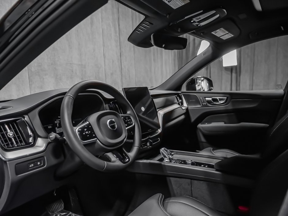 Volvo XC60 Plug-in hybrid Ultra Black Edition 2026-5