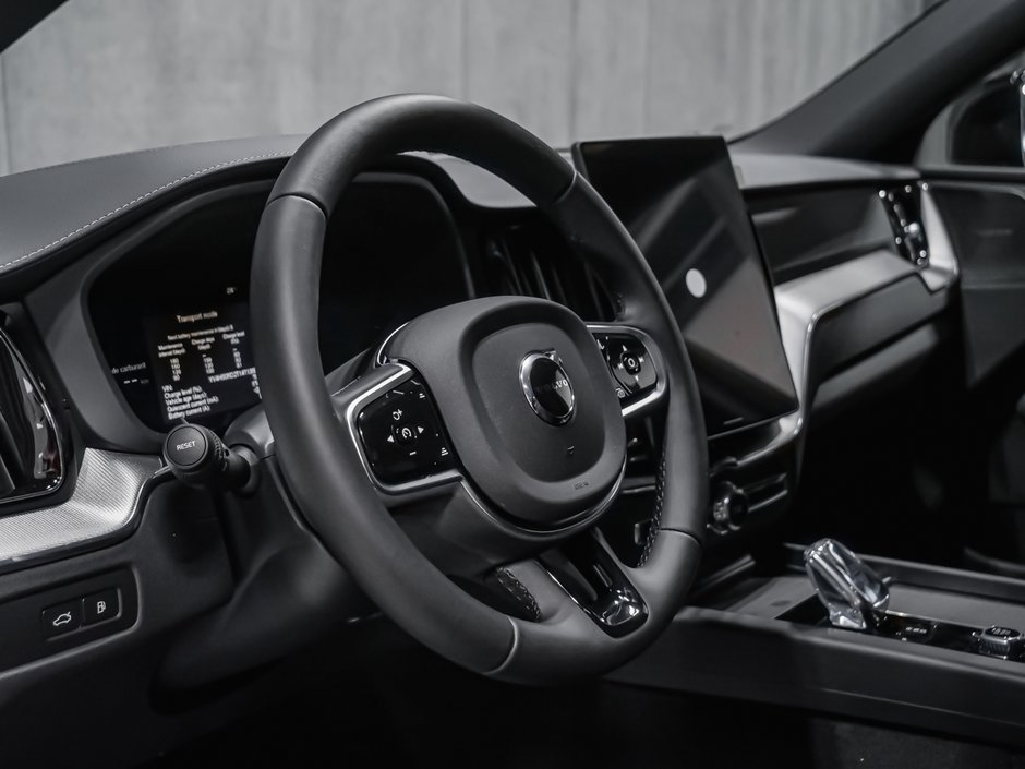 Volvo XC60 Plug-in hybrid Ultra Black Edition 2026-7