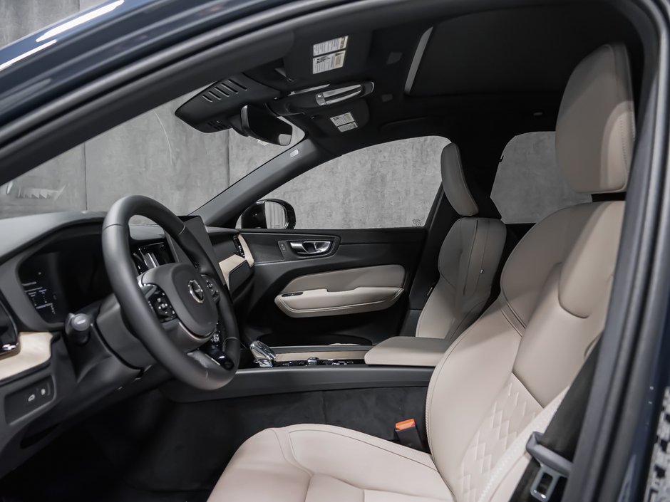 Volvo XC60 Plug-in hybrid Core 2026-11