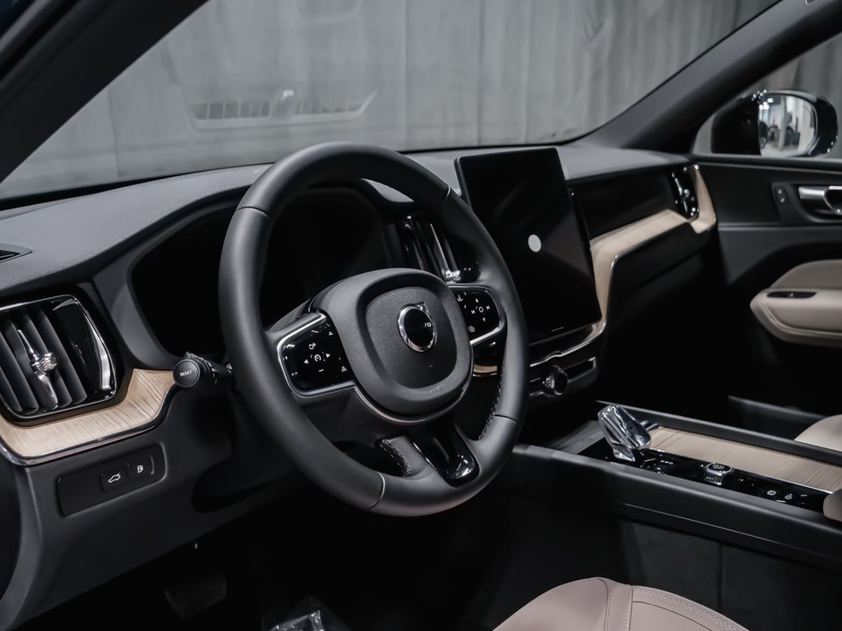 Volvo XC60 Plug-in hybrid Core 2026-8