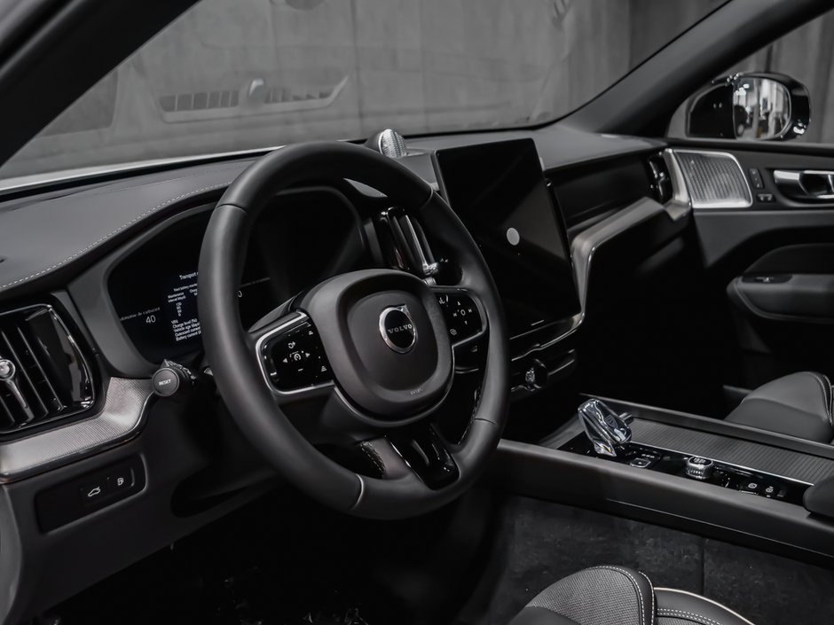 2026 Volvo XC60 Plug-in hybrid Polestar Engineered-8
