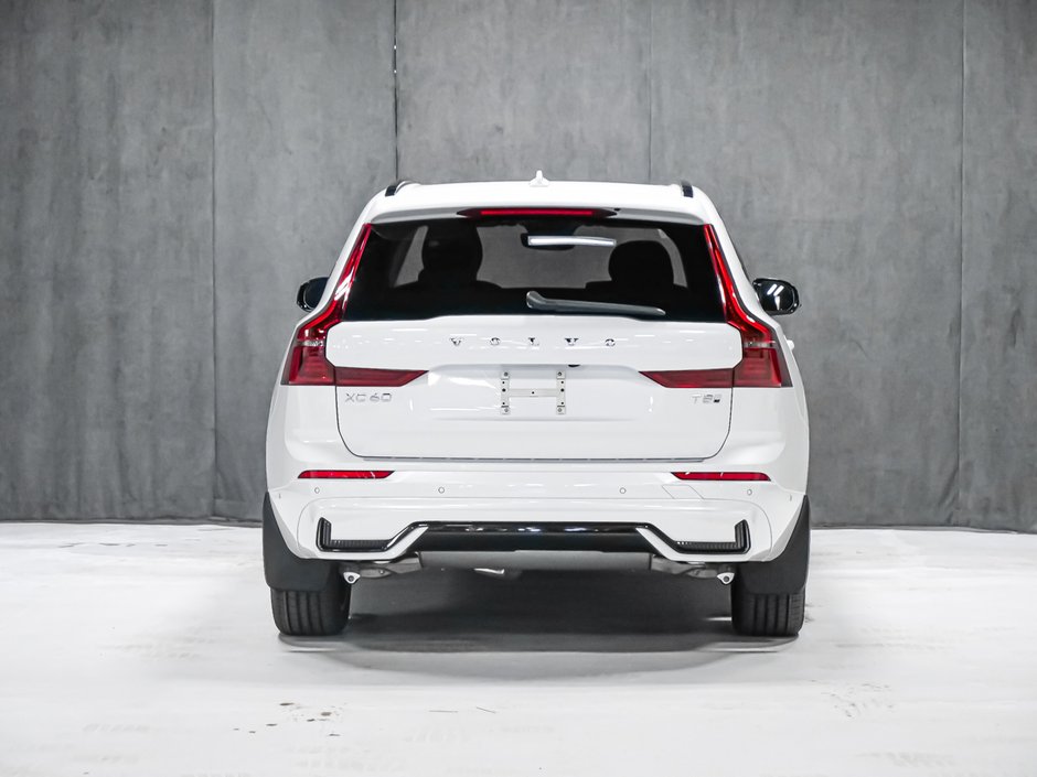 Volvo XC60 Plug-in hybrid Ultra (Dark Theme) 2027-4
