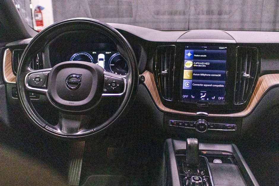 2021 Volvo XC60 Recharge T8 INSCIPTION EXPRESSION ADVANCED CLIMATE PREMIUM-7
