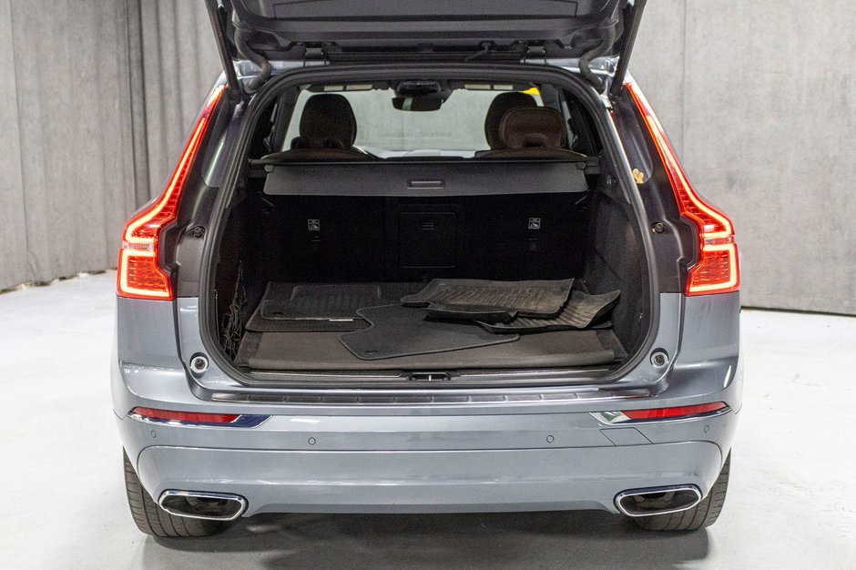 2021 Volvo XC60 Recharge T8 INSCIPTION EXPRESSION ADVANCED CLIMATE PREMIUM-27