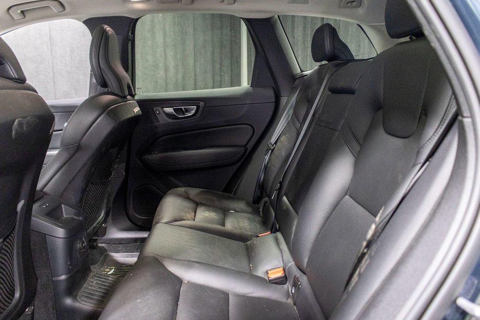 2021 Volvo XC60 Recharge T8 INSCRIPTION EXPRESSION CLIMATE PREMIUM-10