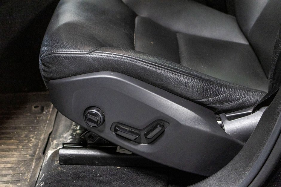 2021 Volvo XC60 Recharge T8 INSCRIPTION EXPRESSION PREMIUM CLIMATE-14