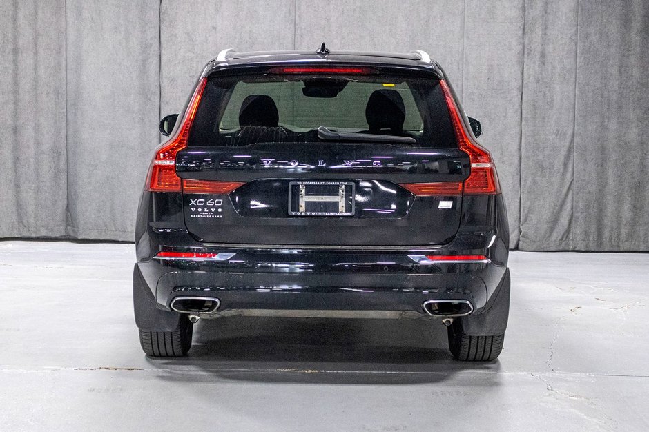 2021 Volvo XC60 Recharge T8 INSCRIPTION EXPRESSION PREMIUM CLIMATE-5