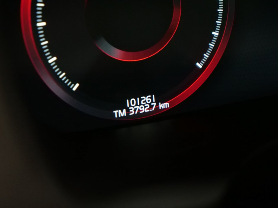 2021 Volvo XC60 Recharge T8 INSCRIPTION EXPRESSION CLIMATE PREMIUM-8