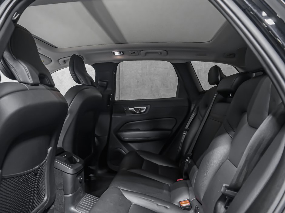 2021 Volvo XC60 Recharge T8 INSCRIPTION EXPRESSION ADVANCED CLIMATE PREMIUM-13