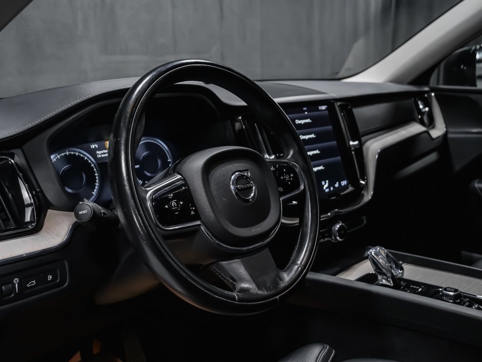 Volvo XC60 Recharge T8 INSCRIPTION CLIMATE ADVANCED 2021-8