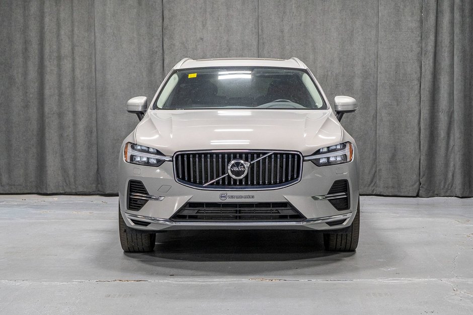 2022 Volvo XC60 Recharge T8 INSCRIPTION EXPRESSION CLIMATE PREMIUM HARMAN-1