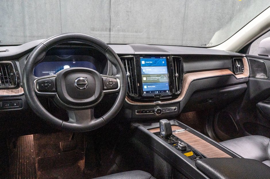 2022 Volvo XC60 Recharge T8 INSCRIPTION EXPRESSION CLIMATE PREMIUM HARMAN-7