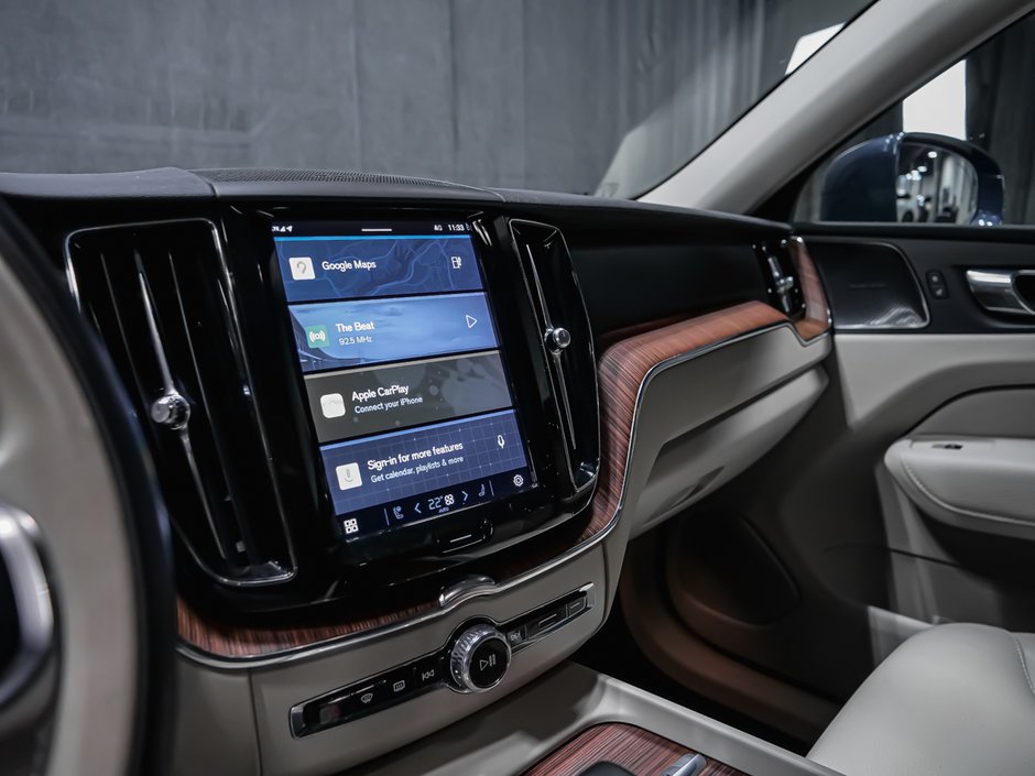 2022 Volvo XC60 Recharge T8 INSCRIPTION EXPRESSION PREMIUM CLIMATE HARMAN-11