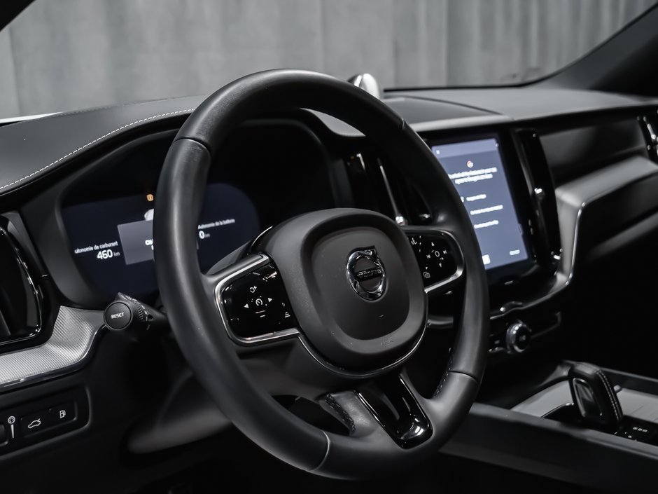 2022 Volvo XC60 Recharge T8 R-DESIGN CLIMATE BOWERS AIR SUSPENSION-8