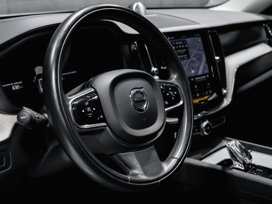 2022 Volvo XC60 Recharge T8 INSCRIPTION CLIMAT ADVANCED BOWERS MAGS 20PO-8
