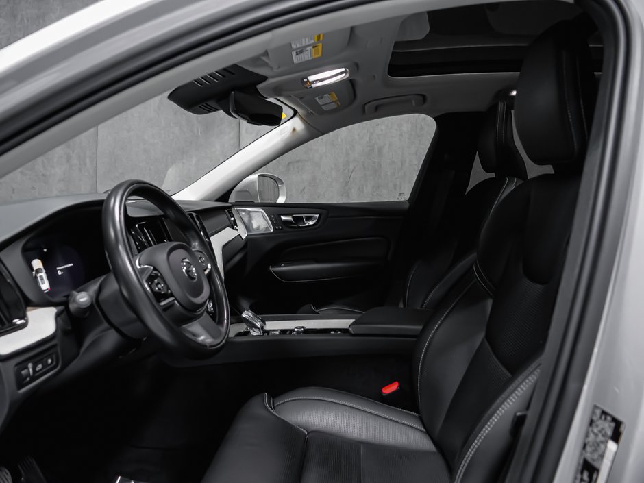 2022 Volvo XC60 Recharge T8 INSCRIPTION CLIMAT ADVANCED BOWERS MAGS 20PO-12