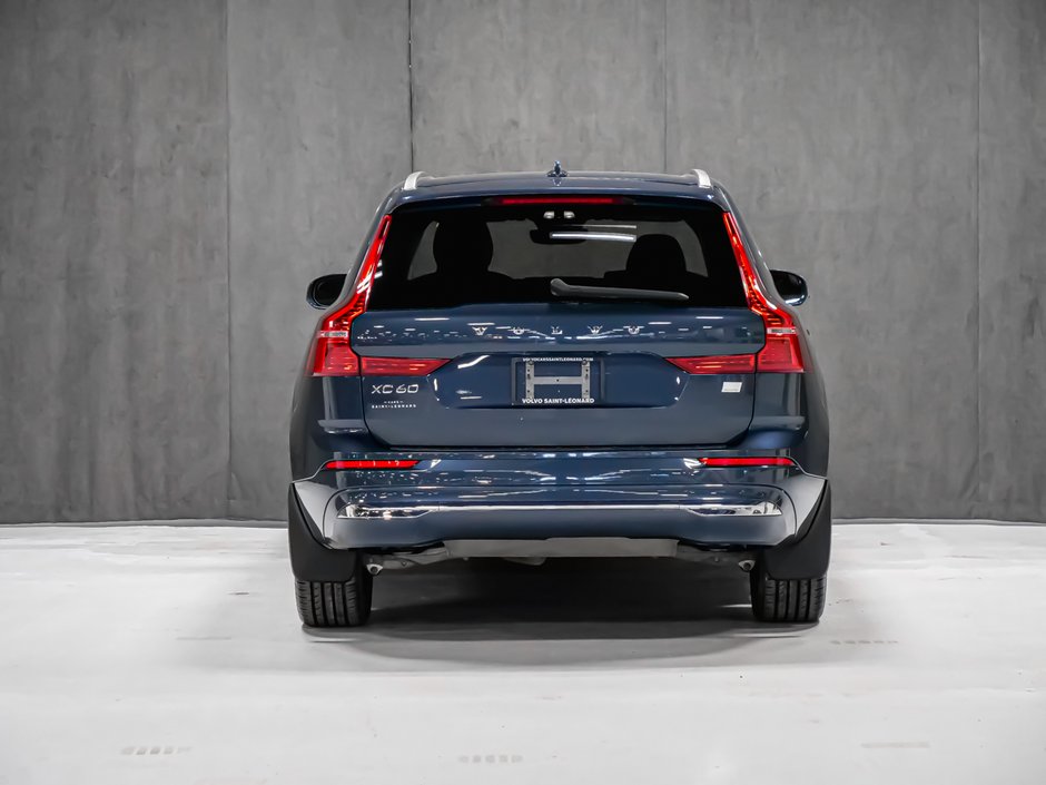 2022 Volvo XC60 Recharge T8 INSCRIPTION EXPRESSION  CLIMATE PREMIUM-5